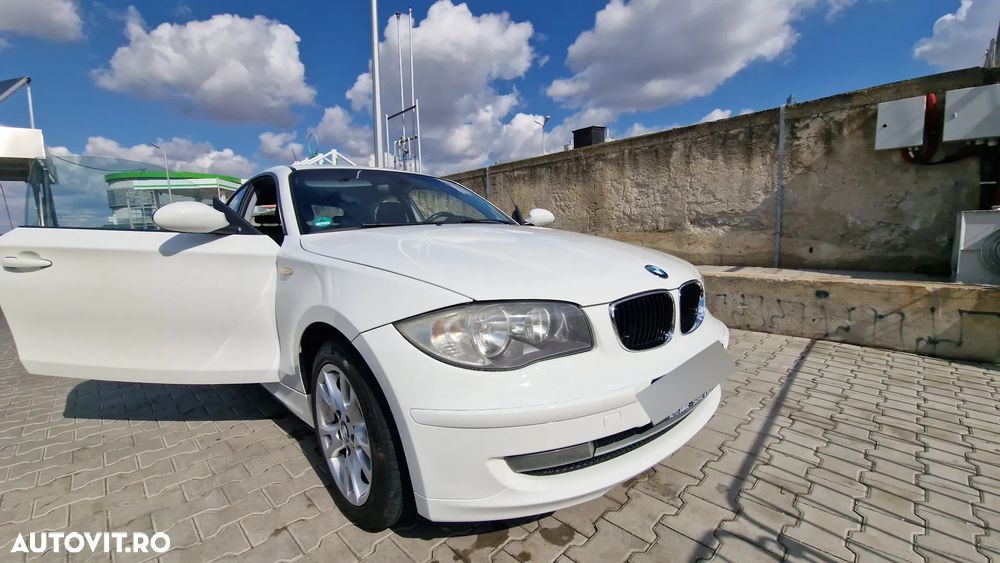 BMW Seria 1 118i - 11