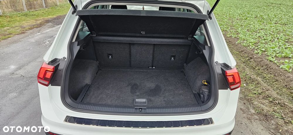 Volkswagen Tiguan 2.0 TDI SCR 4MOTION BlueMotion Technology Comfortline - 12