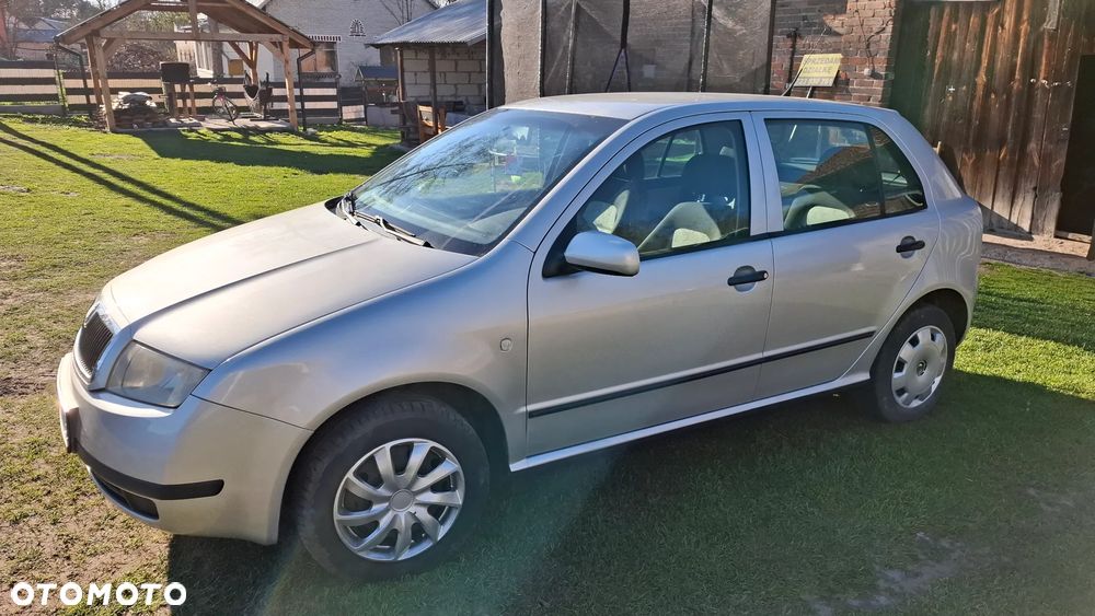 Skoda Fabia - 4