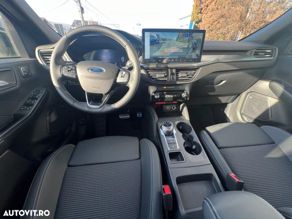Ford Kuga - 8