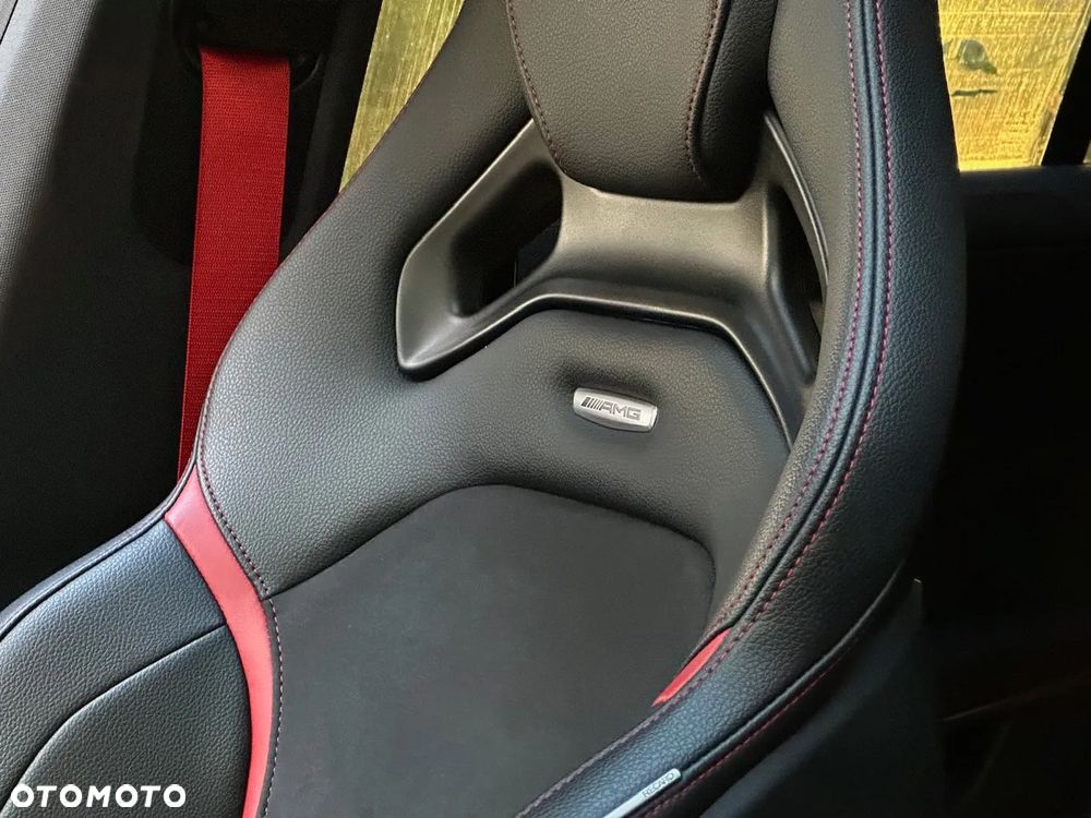 Mercedes-Benz CLA - 26