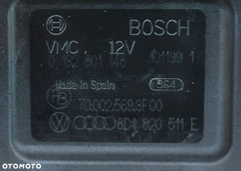 Audi A4 B5 lift silniczek sterowania nawiewu klimatyzacji sterownik 8D1820511E - 2