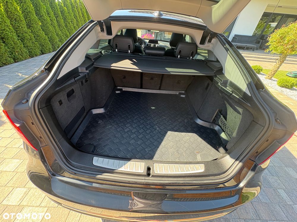 BMW 3GT 320d Luxury Line - 23
