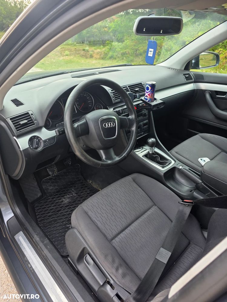 Audi A4 Limuzina 2.0 TDI - 10