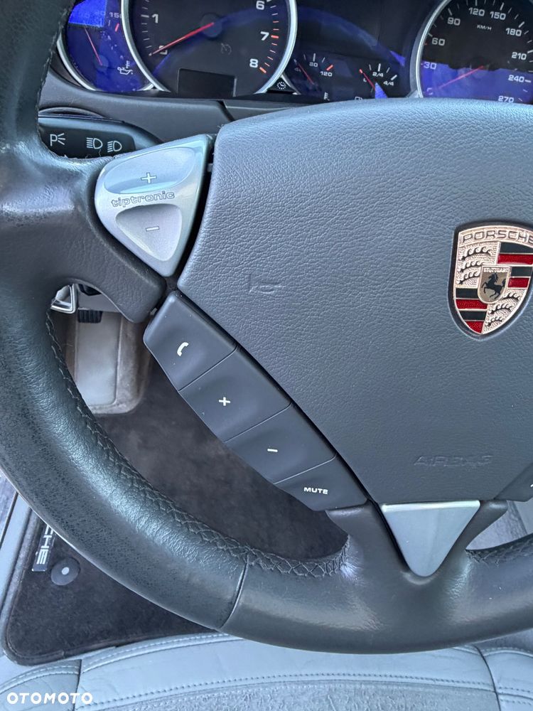 Porsche Cayenne Tiptronic S GTS - 15