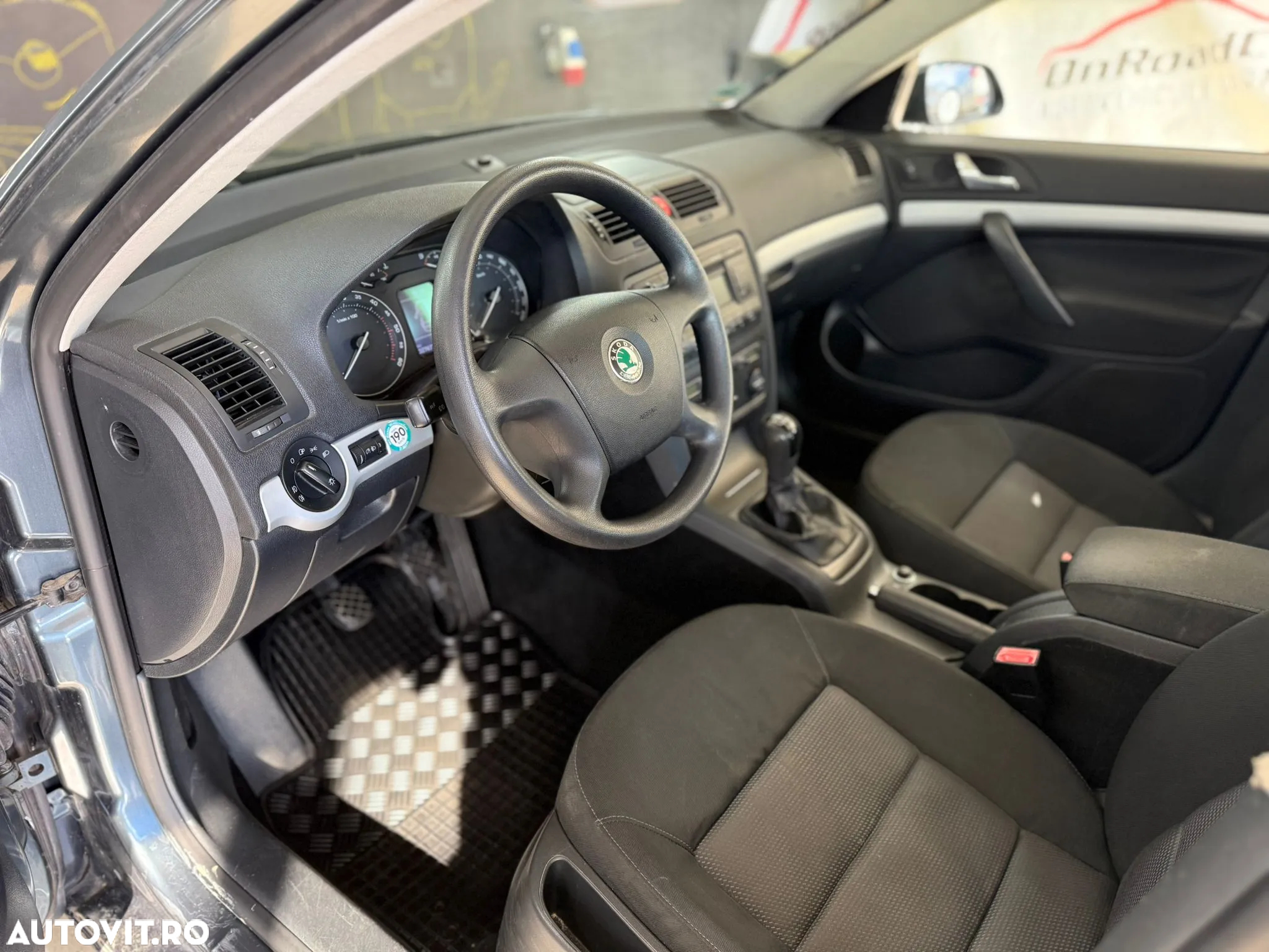 Skoda Octavia Combi 1.9TDI Ambiente - 6
