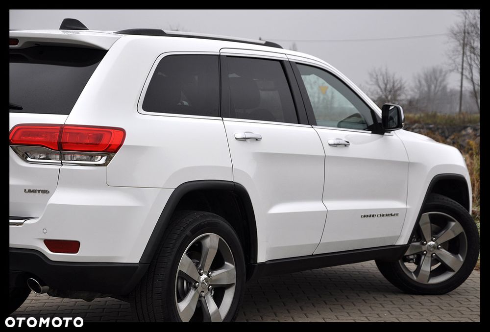 Jeep Grand Cherokee - 17