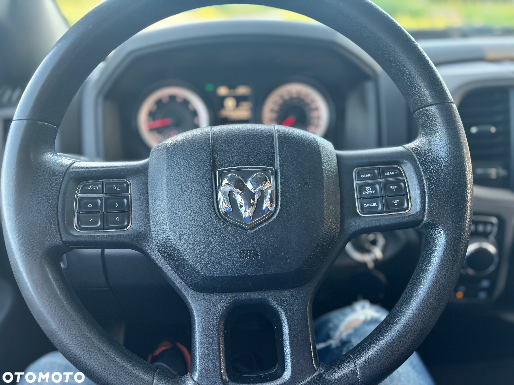 Dodge RAM 1500 4.7 4x4 - 29