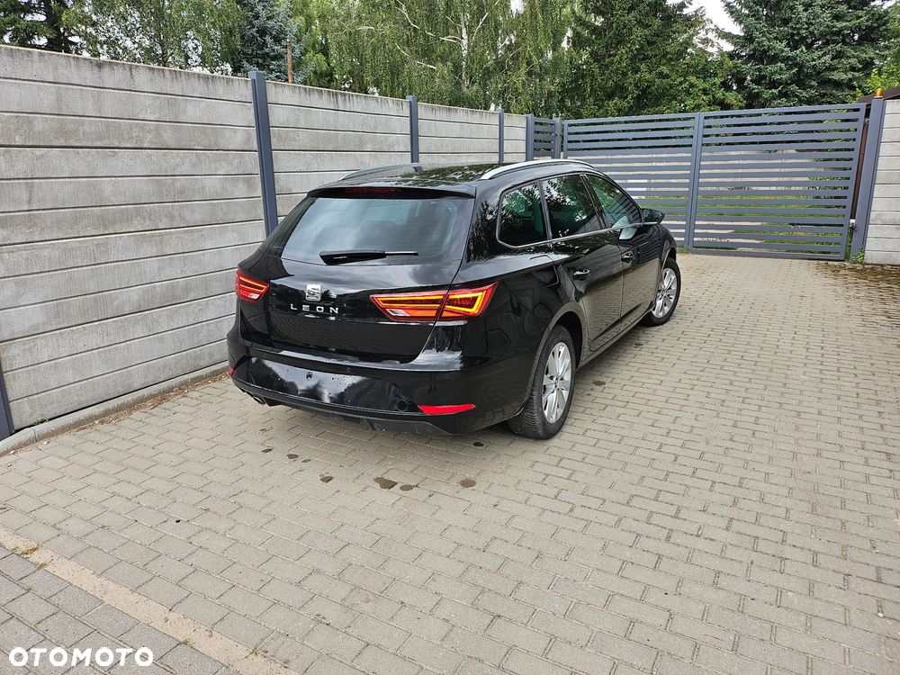 Seat Leon 2.0 TDI DSG Xcellence - 6
