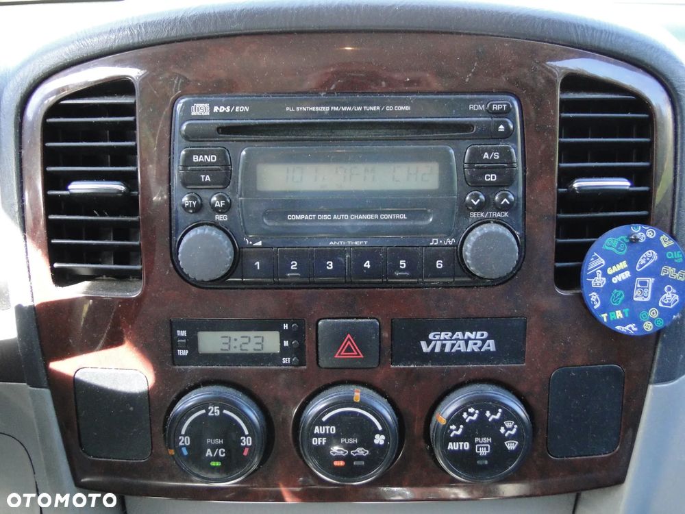 Suzuki Grand Vitara XL-7 2.0 TD Comfort + - 12