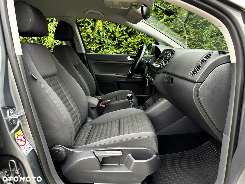 Volkswagen Golf Plus 1.9 TDI DPF Tour Edition - 30