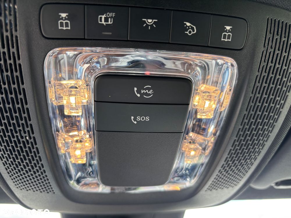 Mercedes-Benz CLA 200 AMG Line 7G-DCT - 33