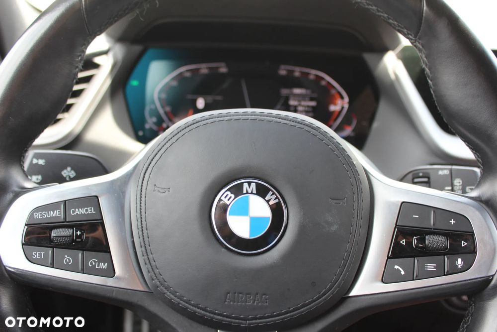 BMW Seria 1 120i M Sport - 17