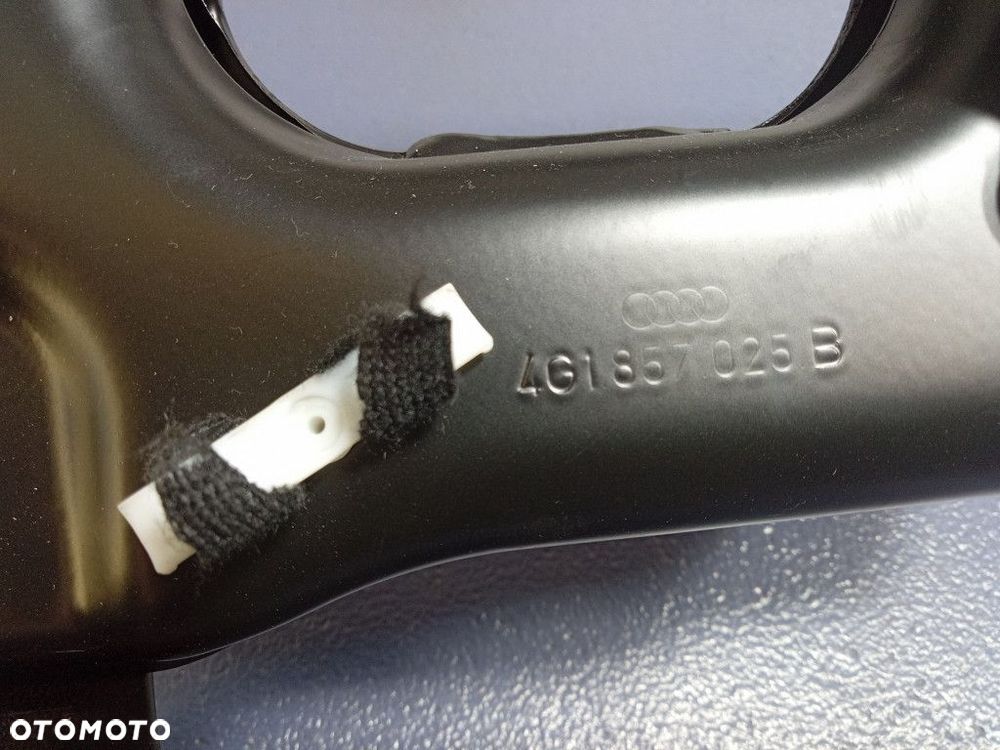 AUDI A6 C7 BELKA STELAŻ DESKI KONSOLI EU 4G1857025B - 4