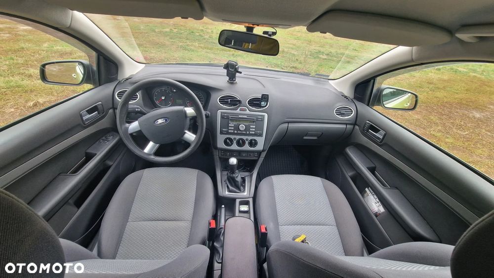 Ford Focus - 10