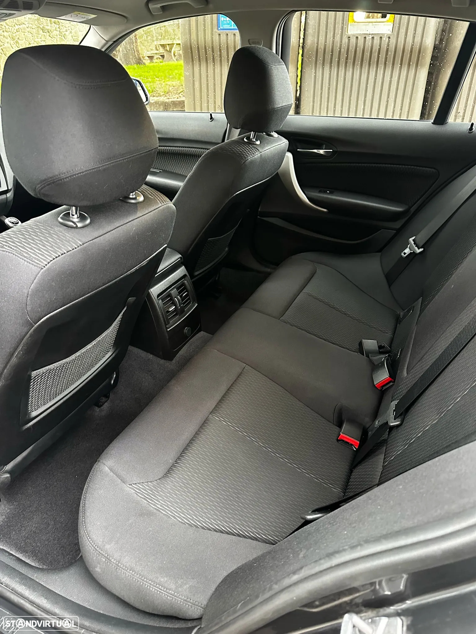 BMW 118 d - 10