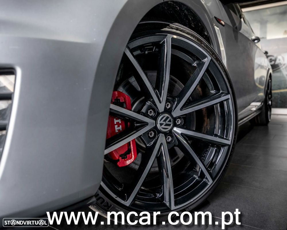 VW Golf GTI Performance BlueMotion - 2