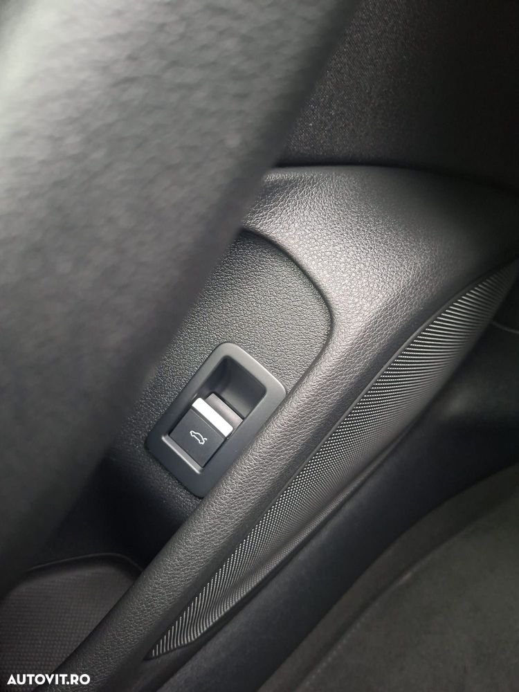 Audi A4 2.0 TDI S tronic - 16