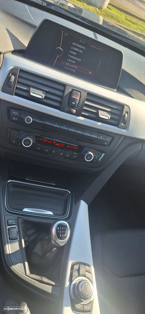 BMW 316 i Luxury Line - 4