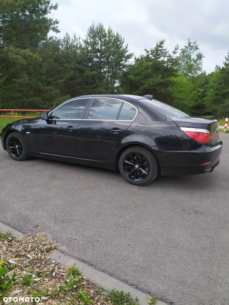 BMW Seria 5 520i - 12