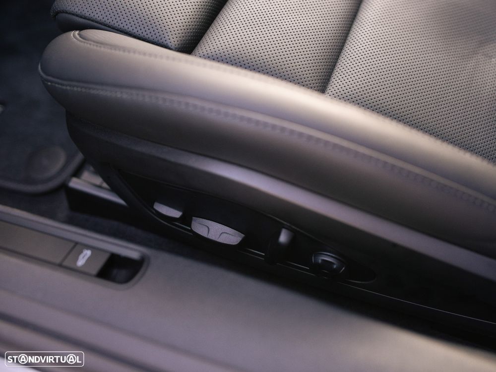 Porsche 911 (992) - 46