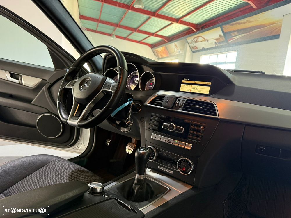 Mercedes-Benz C 250 Station CDI Avantgarde Edition - 14