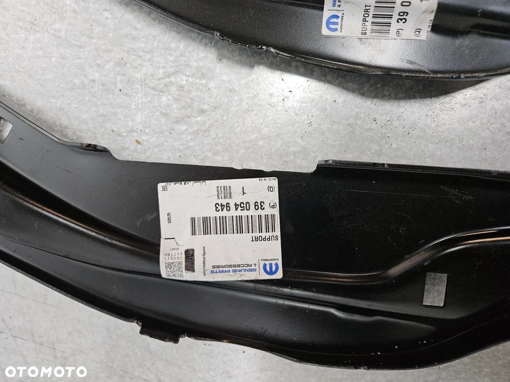 Crossland X 17-wspornik pasa prawy - 3