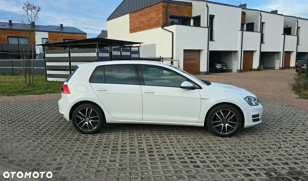 Volkswagen Golf 1.4 TSI BlueMotion Technology Cup - 4