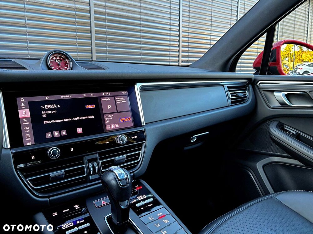 Porsche Macan - 29