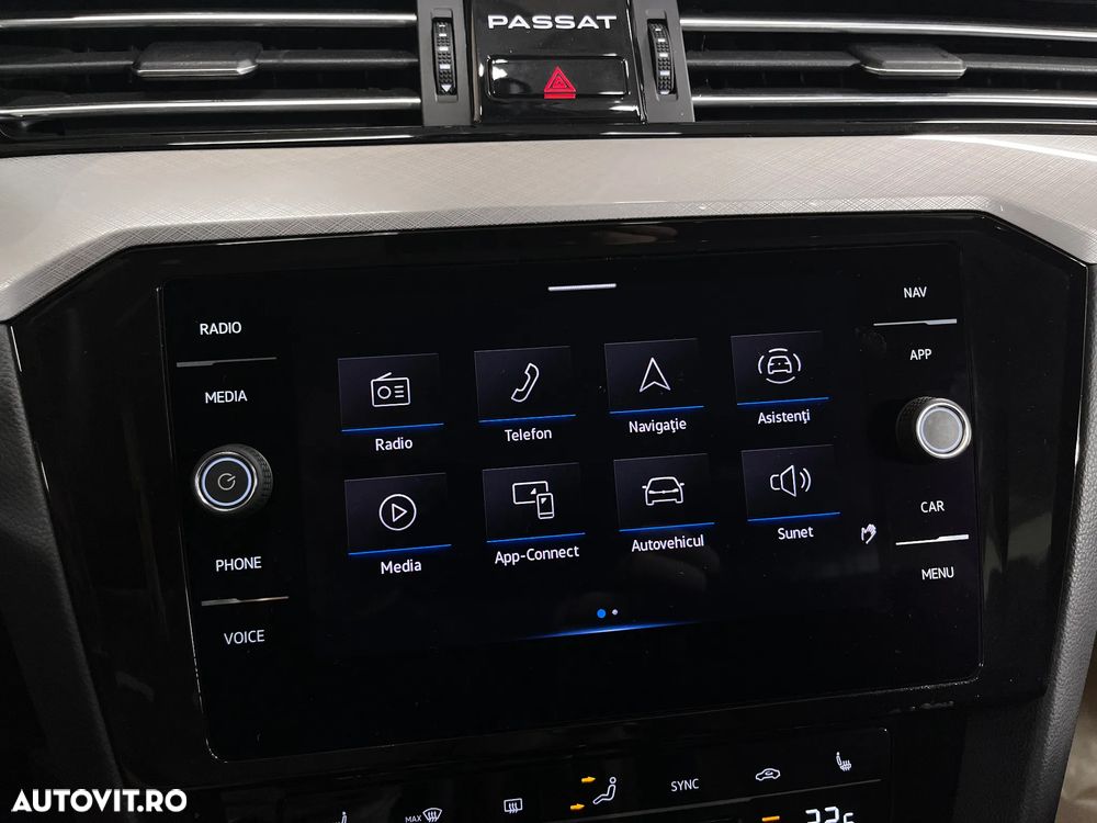 Volkswagen Passat 2.0 TDI DSG Comfortline - 18
