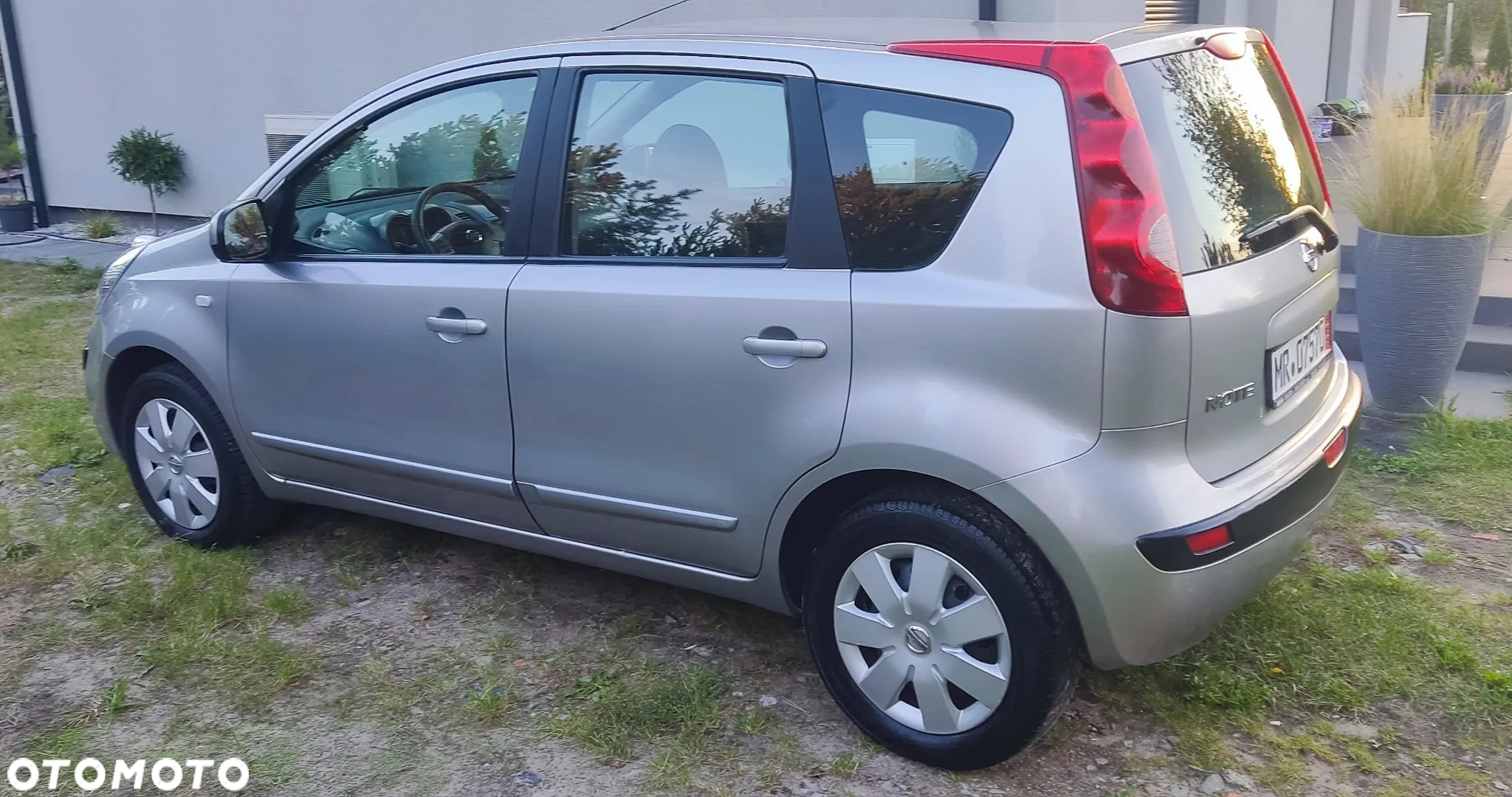 Nissan Note - 25
