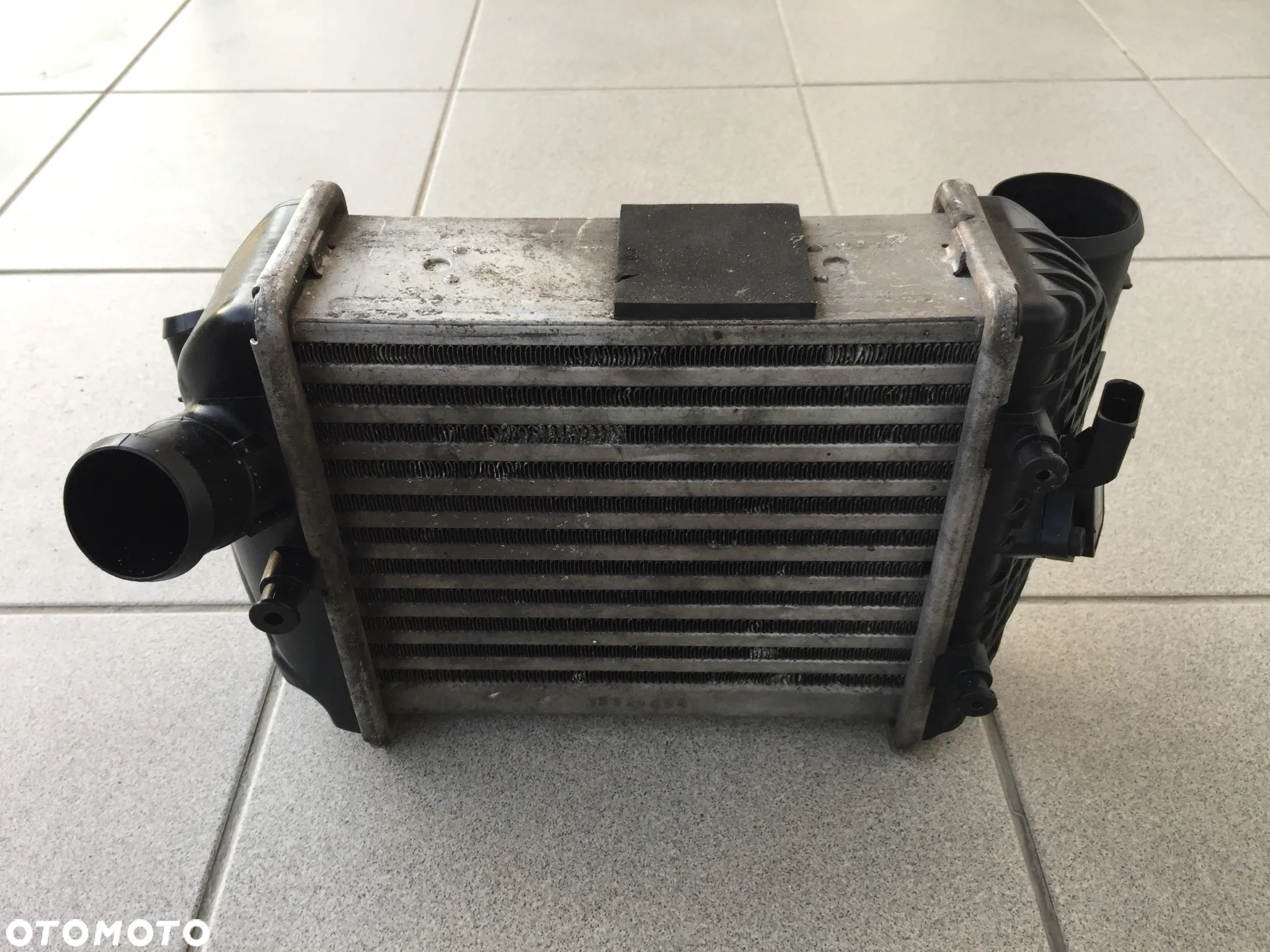 CHŁODNICA POWIETRZA INTERCOOLER LEWA LEWY AUDI A4 B6 A4 B7 2.5 TDI 8E0145805P - 2