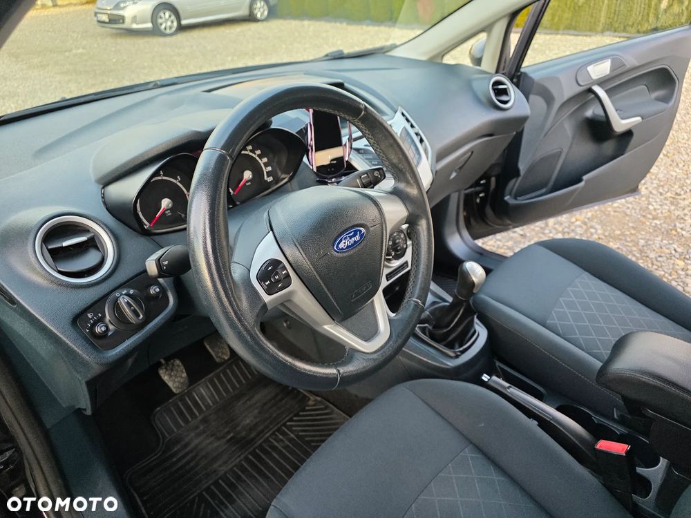Ford Fiesta 1.25 Ghia EU5 - 8