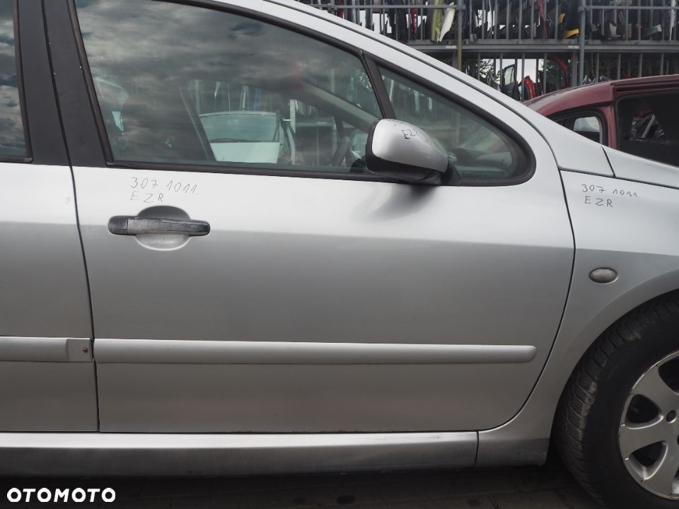 Drzwi Prawe Przednie Peugeot 307 Kolor: EZR - 2