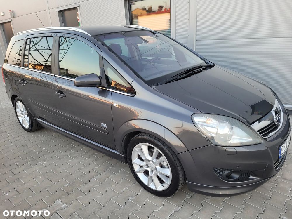 Opel Zafira 1.8 Sport - 20