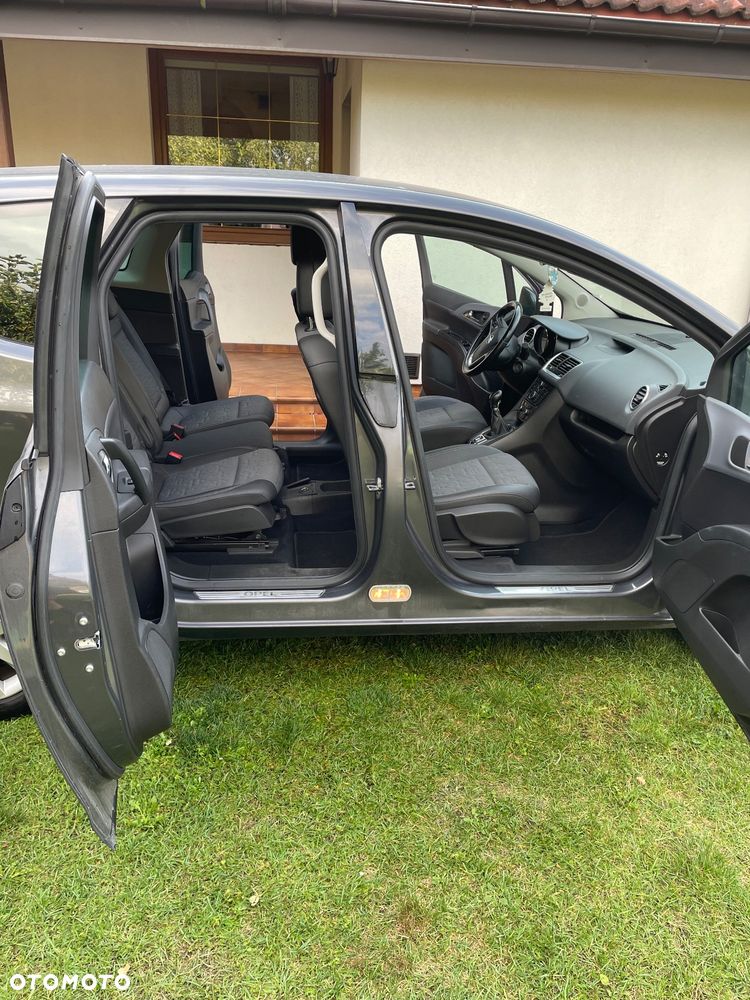 Opel Meriva - 11