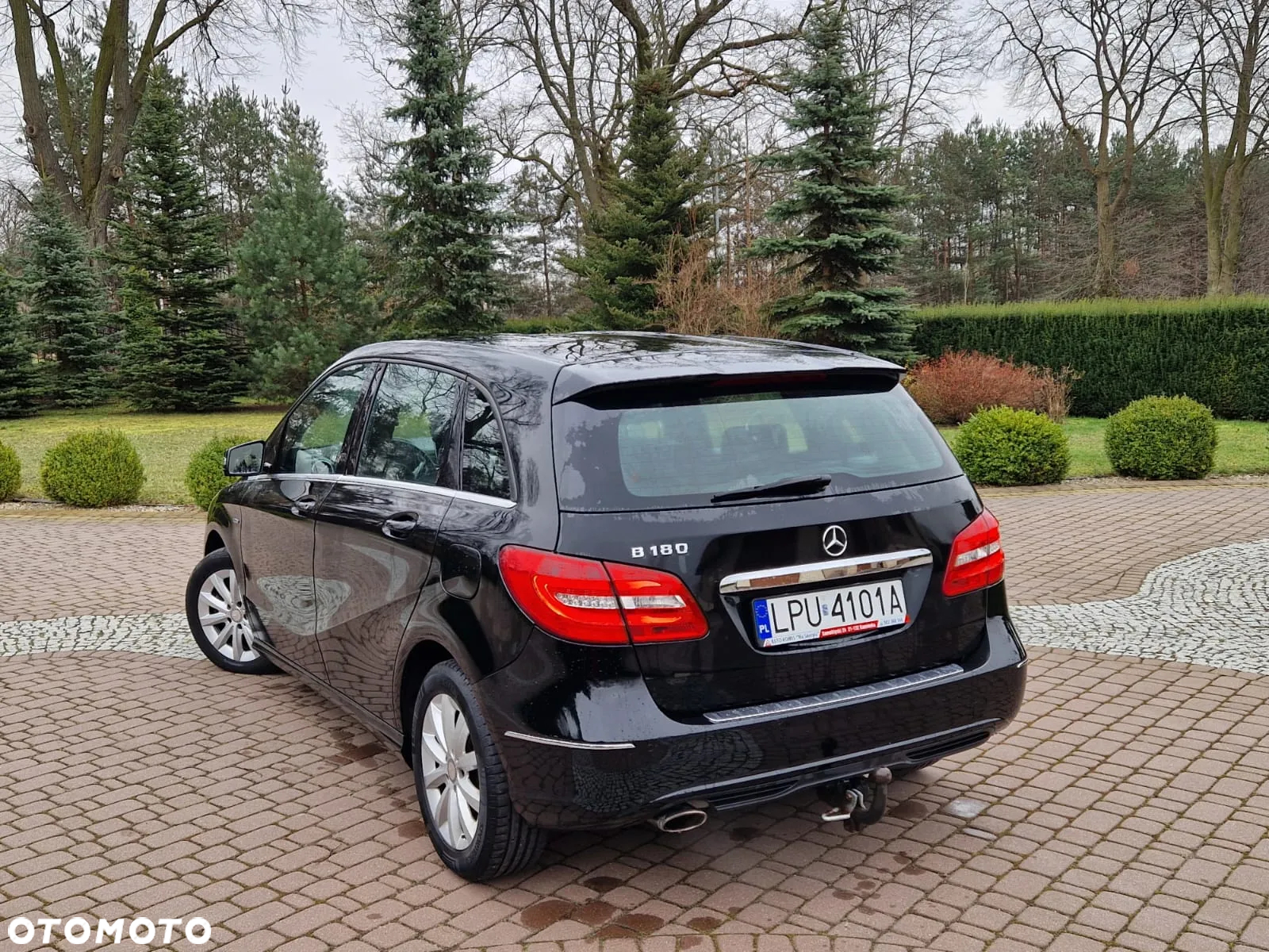 Mercedes-Benz Klasa B 180 BlueEFFICIENCY Edition - 12