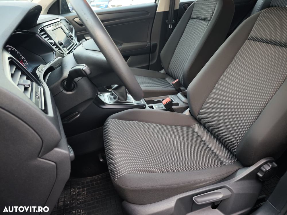 Volkswagen T-Roc 1.0 TSI Advanced - 10