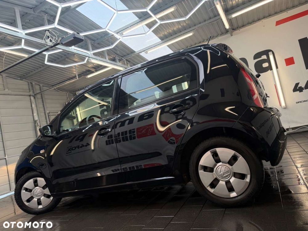 Volkswagen up! - 12