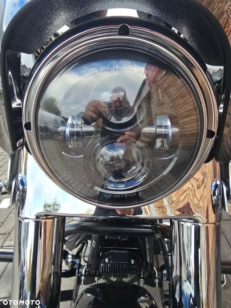 Harley-Davidson Dyna Switchback - 6