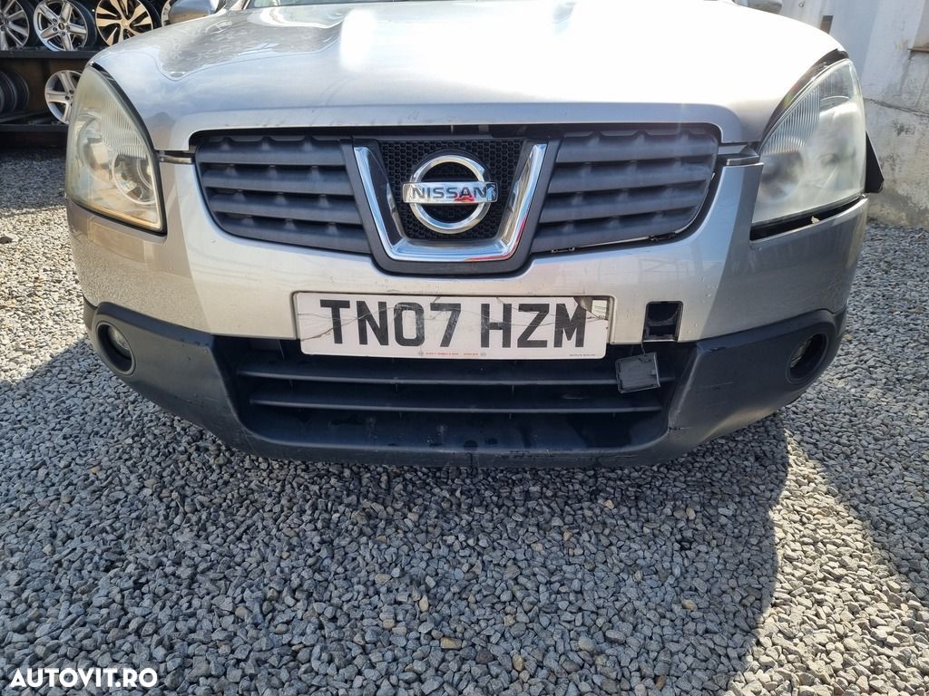 Bara fata Nissan Qashqai - SILVER METALLIC KY0 Trim KY0 G (1286) model fara spalatoare far - 1