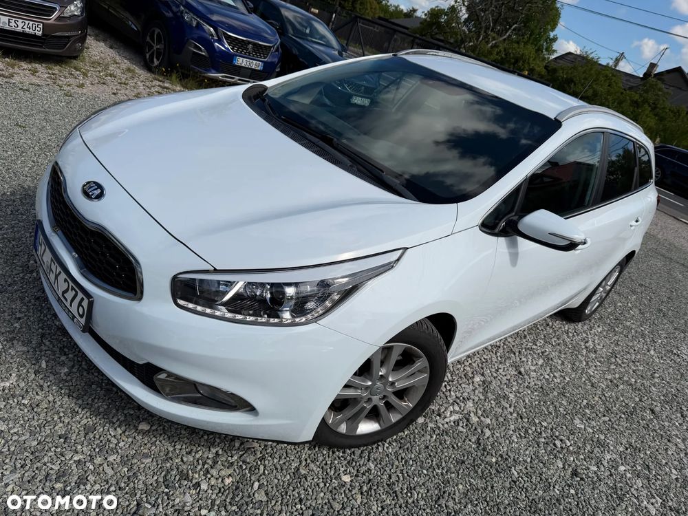 Kia Ceed 1.6 CRDi Smart - 22