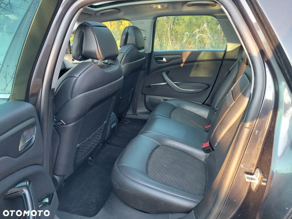 Citroën C5 HDi 140 FAP Exclusive - 21