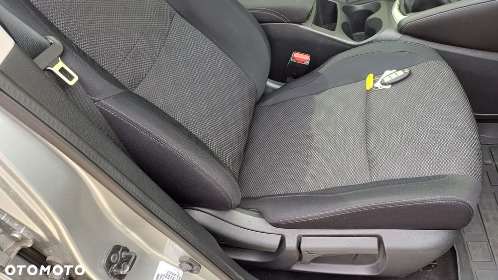 Nissan Qashqai 1.6 DCi ALL-MODE 4x4i TEKNA - 31