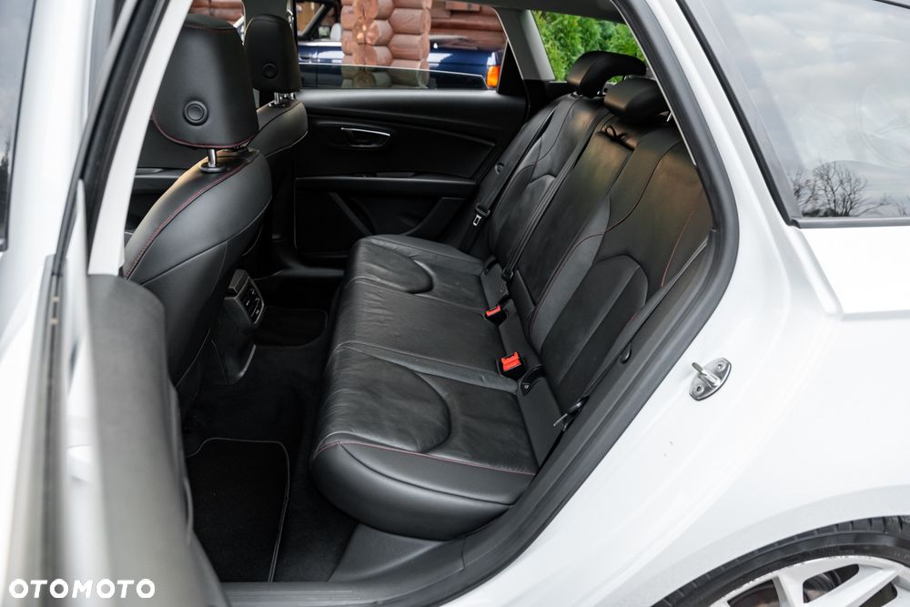 Seat Leon 1.8 TSI Start&Stop DSG FR - 17