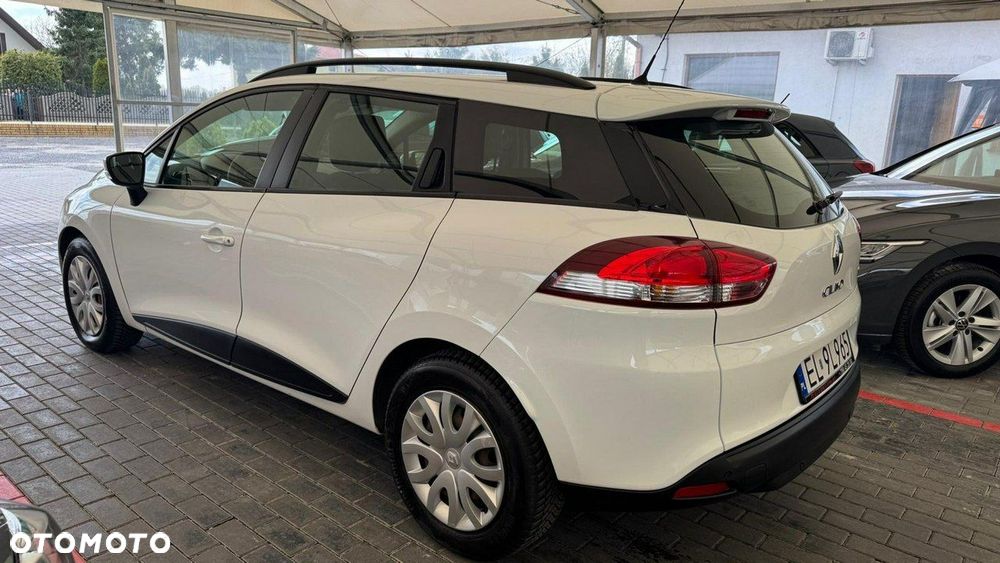 Renault Clio - 12