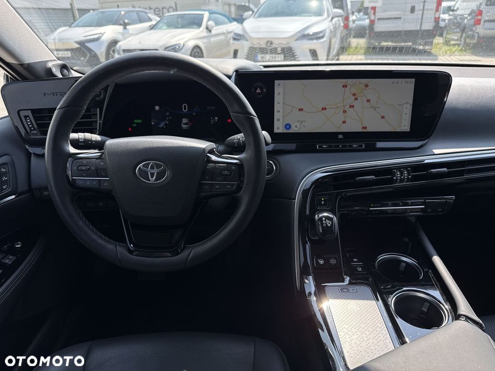 Toyota Mirai - 11