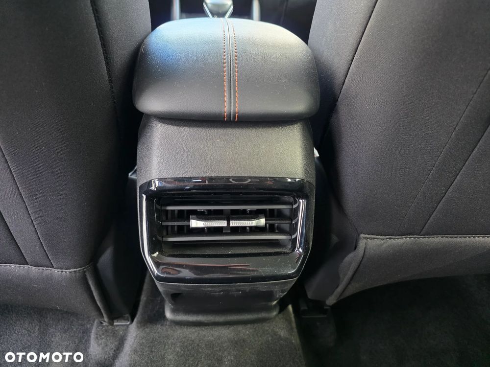 MG HS PHEV Comfort - 30