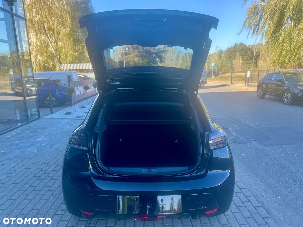 Peugeot 208 1.2 PureTech Business S&S - 11