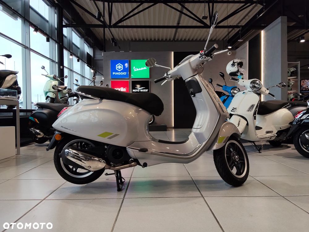 Vespa Primavera - 3